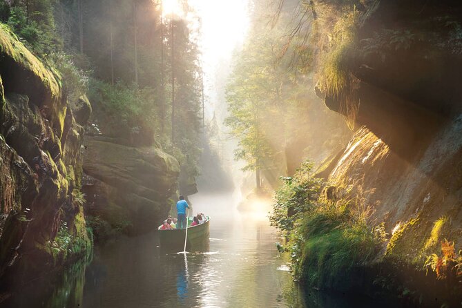 Full-Day Semi Private Hike in Czechia and Saxon Switzerland - The photography and souvenir extras