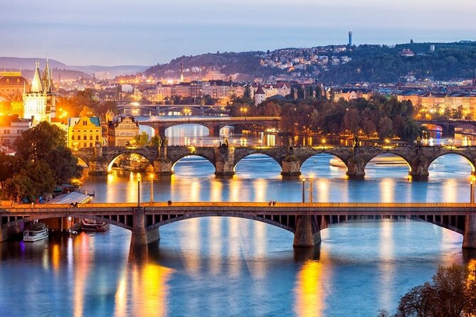Guided Old Town & Jewish quarter Walking Tour Prague (Tip-based) - Key points at a glance