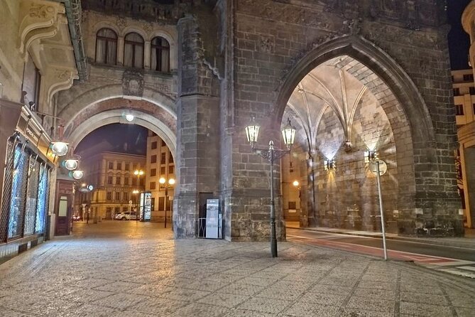 Guided Old Town & Jewish quarter Walking Tour Prague (Tip-based) - Walking through the Jewish quarter