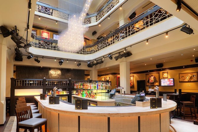 Hard Rock Cafe Prague with Set Lunch or Dinner - Gold, Diamond, and Ultimate menus explained