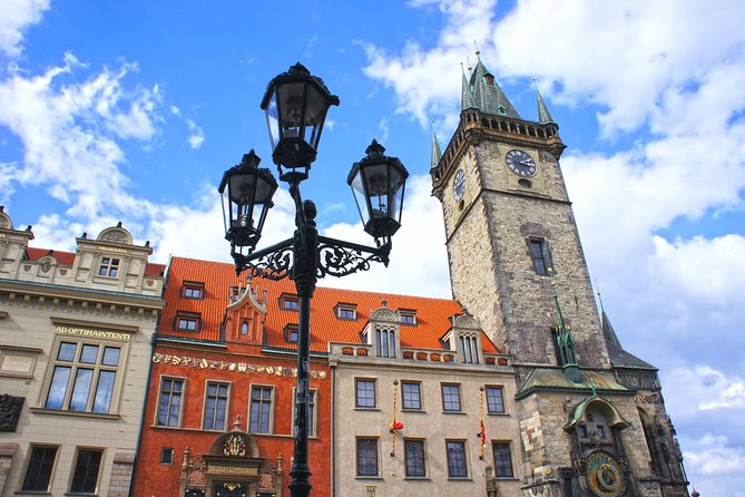 Historical Prague - Walking Tour with pick up - Key points at a glance