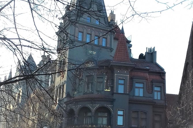 Jewish Prague Walking Tour - The Jewish Museum’s displays