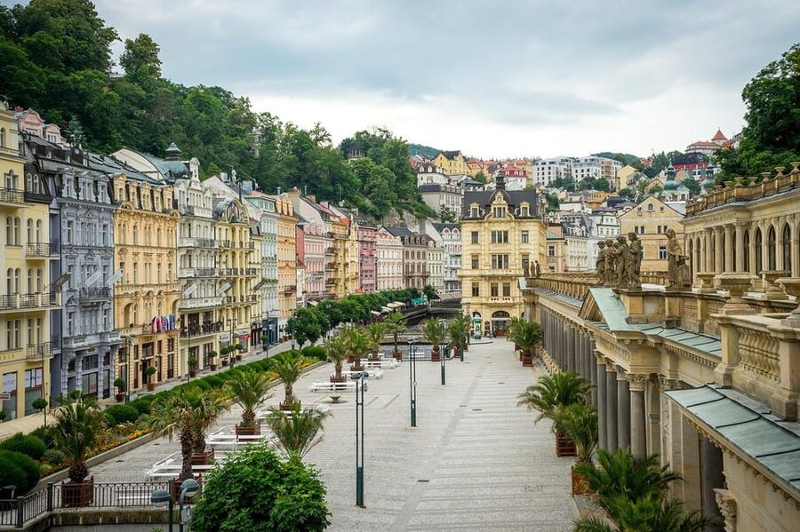 Karlovy Vary excursion - Five colonnades and five different faces of the spa town