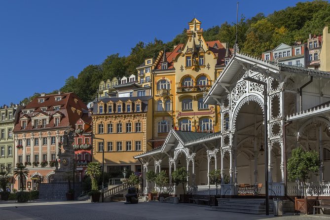 Karlovy Vary Full Day Tour from Prague - Leaving Prague for Karlovy Vary