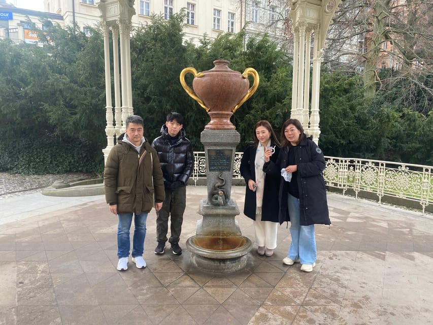 Karlovy Vary: Mineral Hot Springs Tasting and Walking Tour - Tasting the first mineral waters