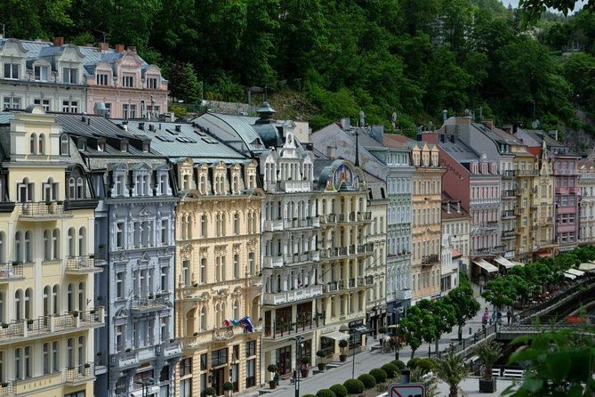 Karlovy Vary - The town of spas, mineral springs and relaxation - Who should book this Karlovy Vary outing?