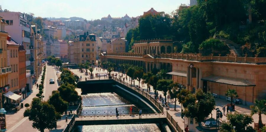 Karlovy Vary: Tourist Cinema Experience - What the 20-minute film actually offers