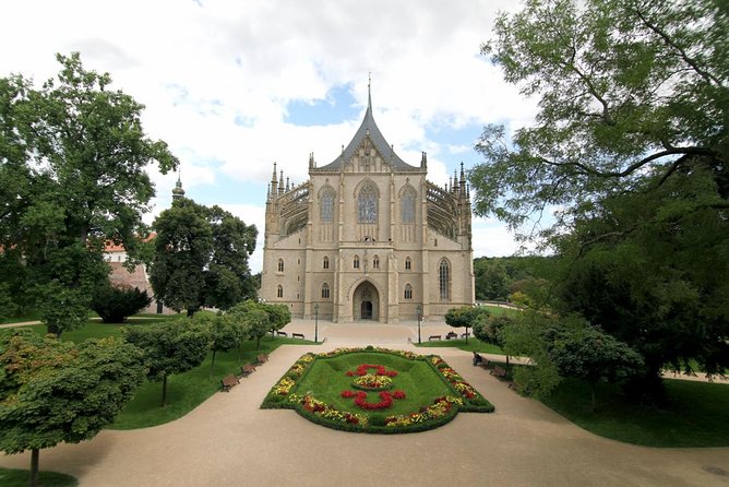 Kutna Hora Day Tour Including Sedlec Ossuary from Prague - Lunch, timing, and the value of the $96.79 price