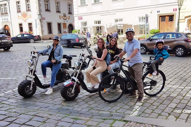Live-Guided ️Trike-Harley️ Viewpoints tour of Prague - The 3-hour route adds Old Town’s essential sights