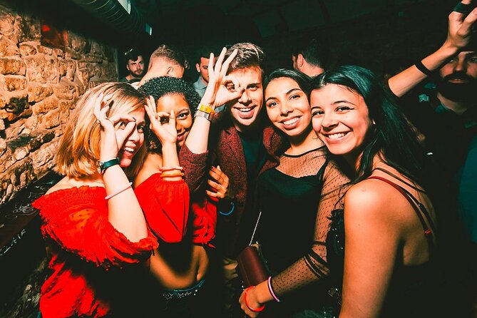 MONDAYS LIKE FRIDAYS - GIRLS 3 FREE DRINKS | Admission Ticket - Two floors, four kinds of music