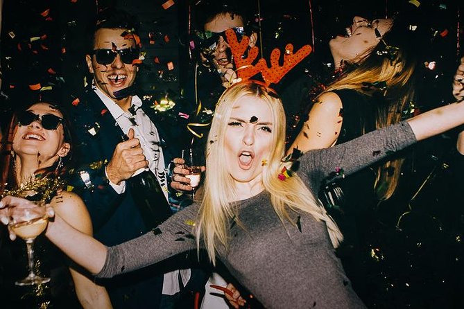 New Year's Eve Pub Crawl in Prague, end at KarLovy Lazne - Meeting at Týnská 639/4 in Old Town