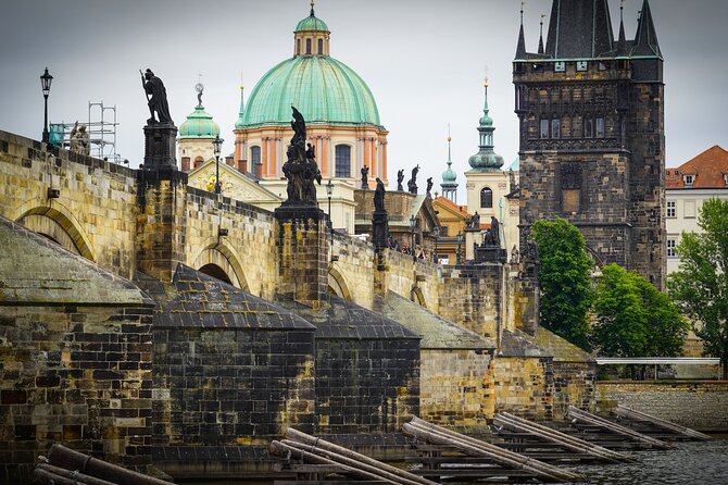 Old Town, Astronomical Clock & Underground Tour with PragueWay - Guide quality and the two-part format