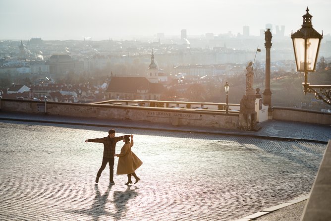 Photo Walking Tour in Prague - Charles Bridge Without the Stiff Poses