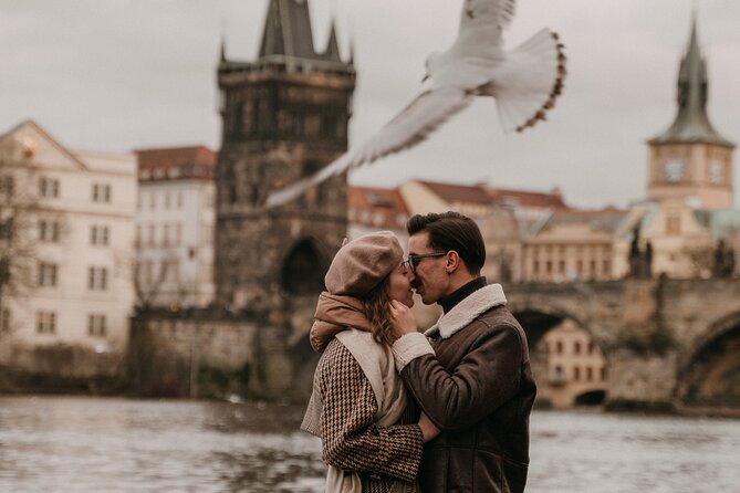 Photographer in Prague - Couple, engagement & portrait photoshoot - What to wear and how to prepare