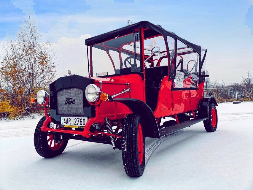 Prague: 1.5–Hour Vintage Car Tour - The 90-minute route through Old Town