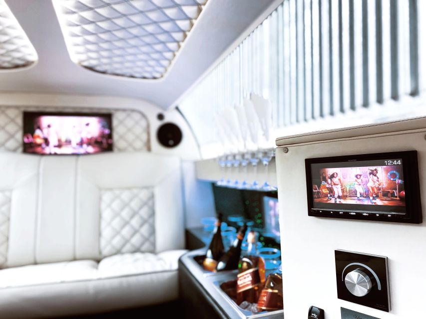 Prague: 1-Hour Vintage Limousine Rental - A fair verdict on Prague’s limousine hour