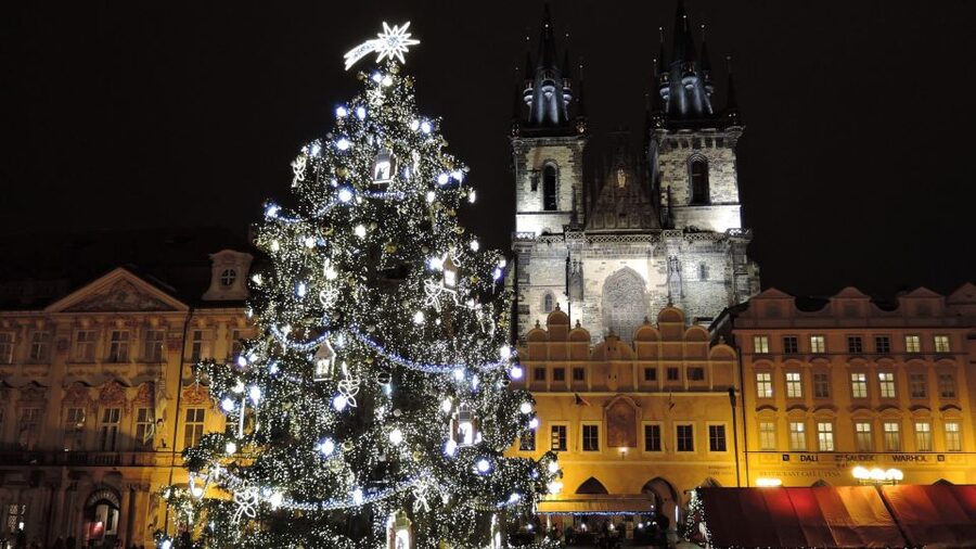 Prague: 2-3h Magical Christmas Markets Tour with Inclusions - Starting beside Kafka’s birthplace