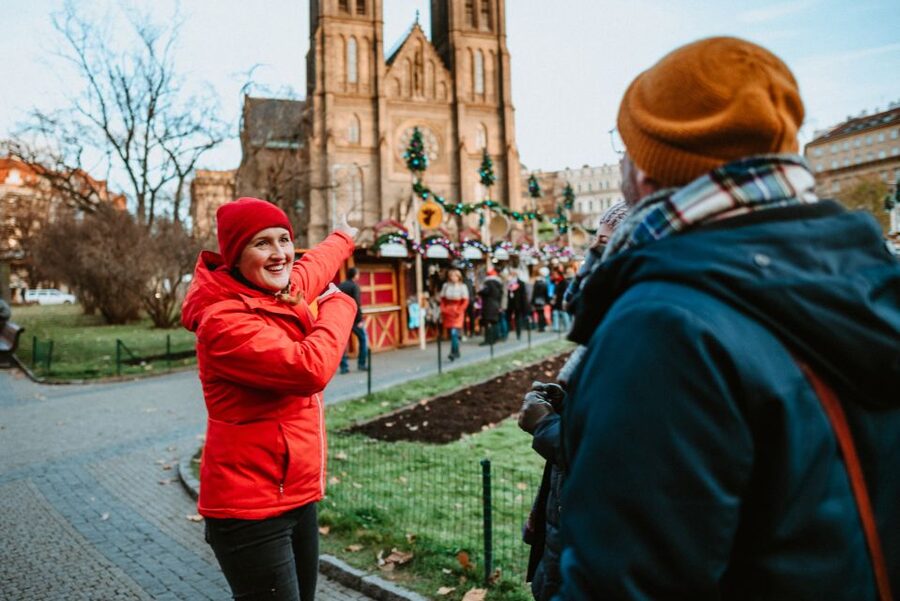 Prague: 2-3h Magical Christmas Markets Tour with Inclusions - The December 24 route change matters