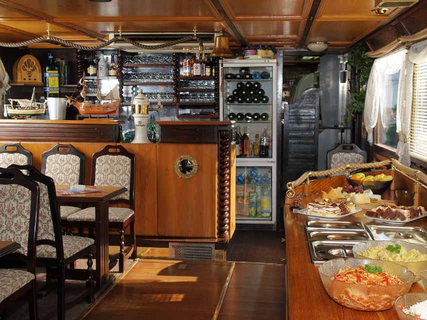 Prague: 2-Hour Lunch Cruise on the Vltava River - Rudolfinum and the Old Town riverfront