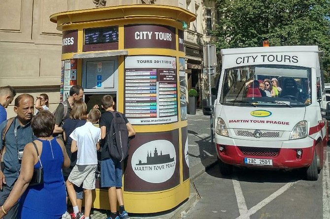 Prague 2-hour Panoramic Bus Tour - River views, Dancing House, and the National Theatre
