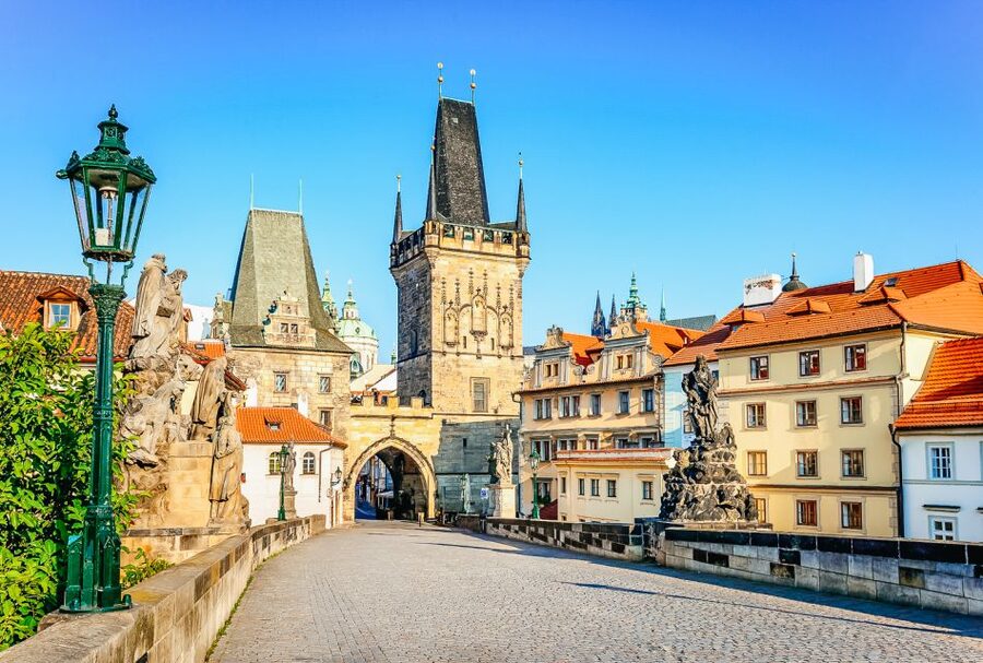 Prague: 3-Hour Beer Tour and Traditional Czech Dinner - Three Pubs and Three Czech Beers