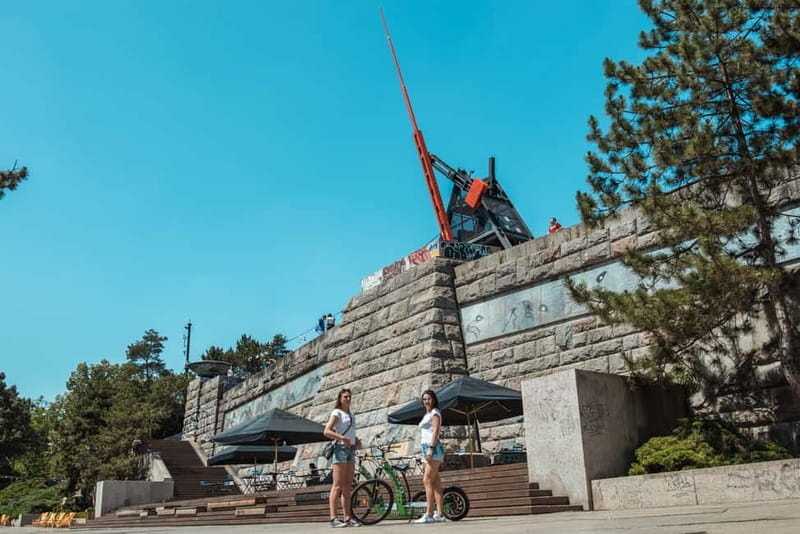 Prague: 3-Hour E-Scooter Tour in German - Charles Bridge and the National Theatre