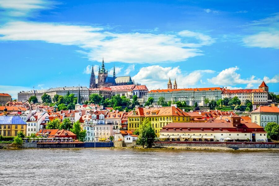Prague: 45-Minute Sightseeing Cruise to Devil's Channel - Booking details worth knowing