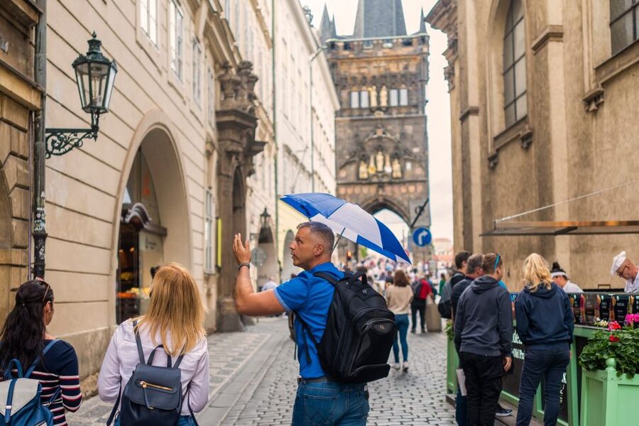 Prague: 6-Hour Tour with River Boat Cruise and Lunch - Walking back toward Old Town