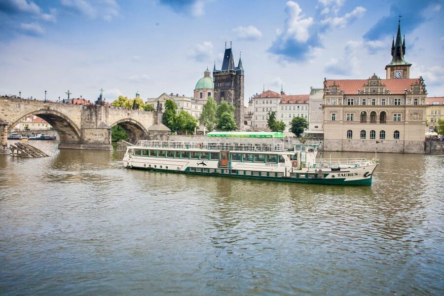 Prague: Afternoon Beer Cruise with Drinks Included - Charles Bridge Looks Different from the Vltava