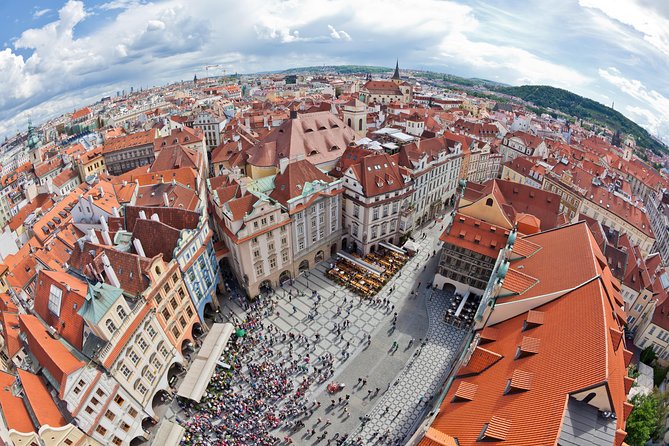 Prague Airport Shared Arrival Transfer - The optional 11am Prague walking tour