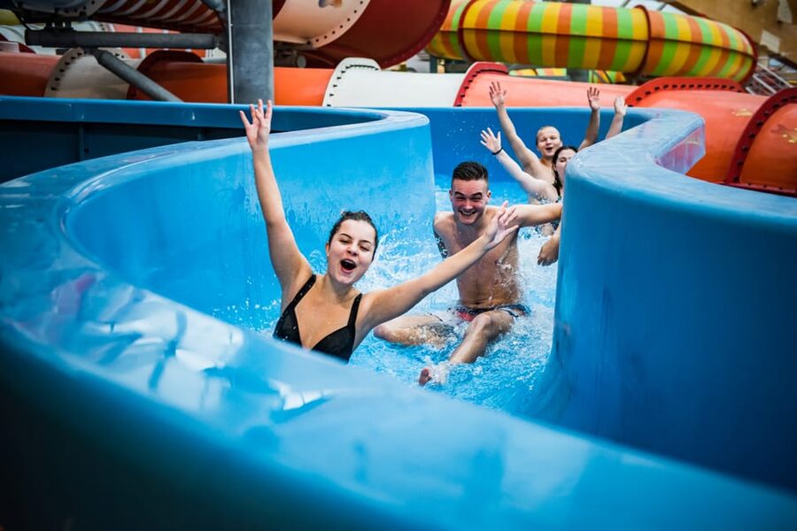 Prague: Aquapalace Indoor/Outdoor Water Park Ticket - The Slides: Best for Older Children and Adrenaline Seekers