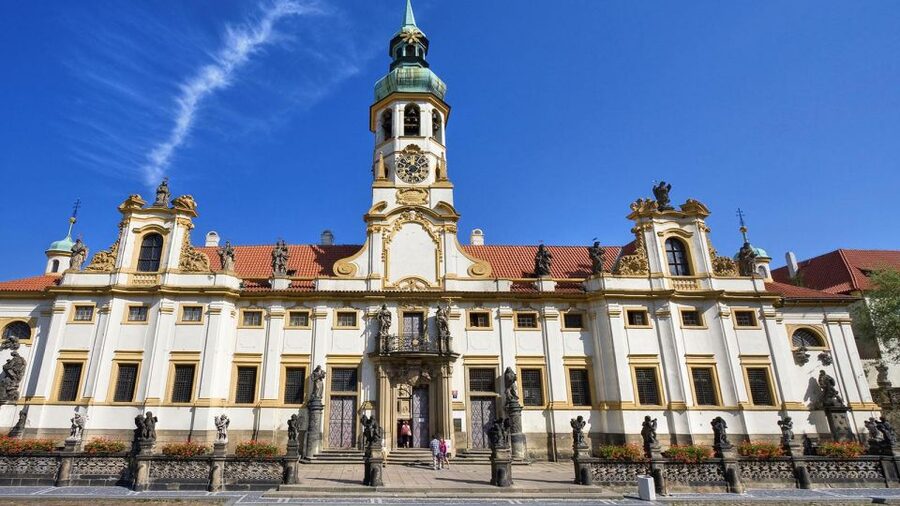 Prague Audioguide - TravelMate app for your smartphone - A flexible way to see Prague
