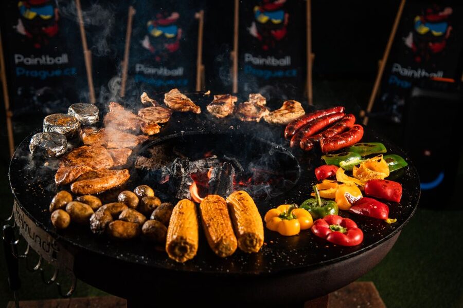 Prague: Axe Throwing Experience with Barbecue and Beer - Key points before you book