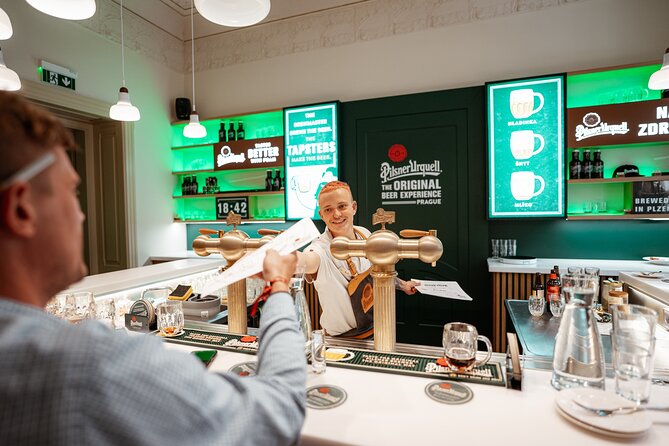 Prague Beer Pouring Class at Pilsner Urquell - What the Prague beer class is really about