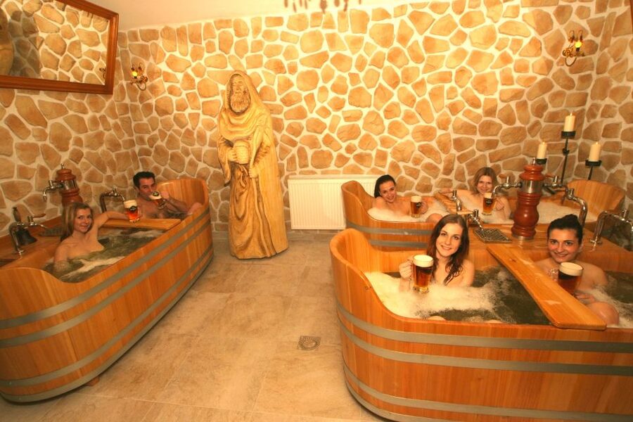 Prague: Beer Spa Bernard with Beer and Massage Option - The heated bed is more than a short pause