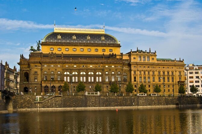 Prague Beer Tasting - 8 types of Czech beer included - Key details before you book