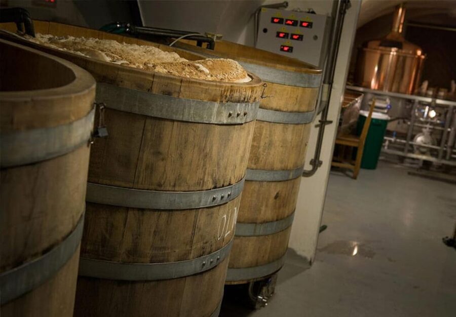 Prague: Beer Tasting and Brewery Tour - Pivovarská restaurace Sladovna and the brewery option