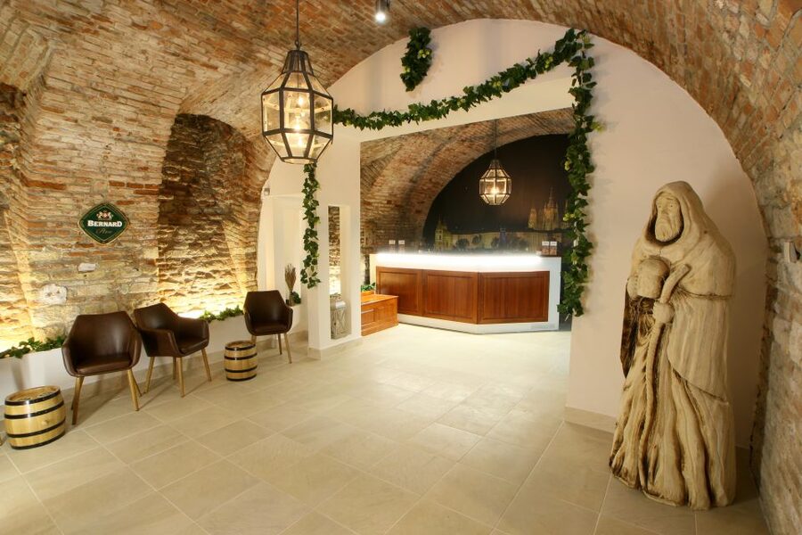 Prague: Bernard Beer Spa with Beer and Massage Option - Price and value for a private Prague activity