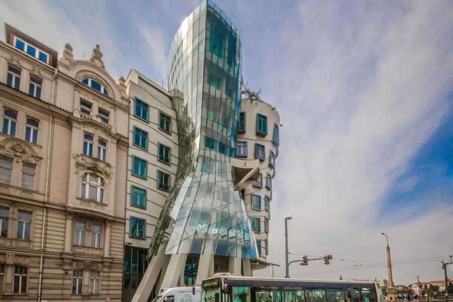 Prague: Big Bus Hop-on Hop-off, Castle Tour and River Cruise - Is the tour comfortable?