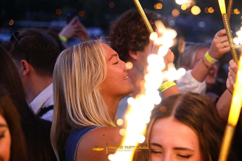 Prague : Boat Party with Afterparty at EPIC - Key points to know before booking