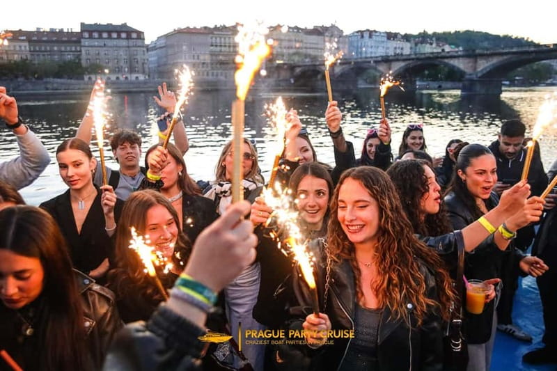 Prague : Boat Party with Afterparty at EPIC - The EPIC afterparty adds real value