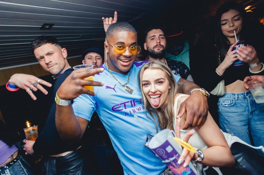 Prague: Boat Party with Unlimited Drinks & After Party Entry - What the strongest praise tells you