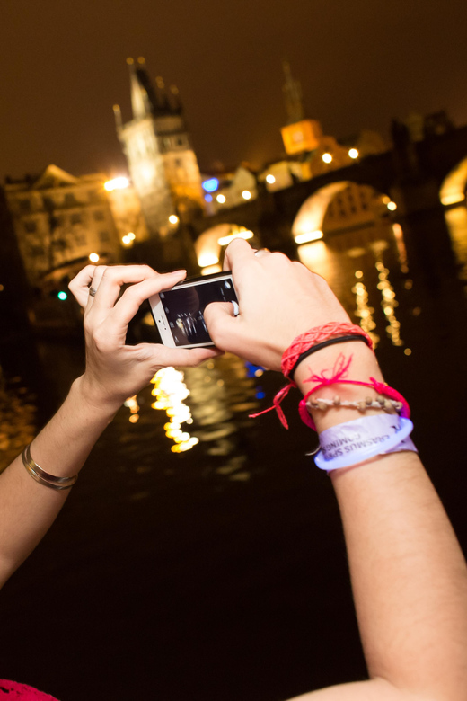 Prague: Boat Party with Unlimited Drinks & After Party Entry - Who will enjoy this night most?