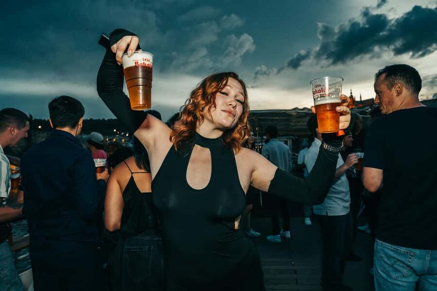 Prague: Booze Cruise with Open Bar and Duplex Entry - Practical Tips for a Better Night