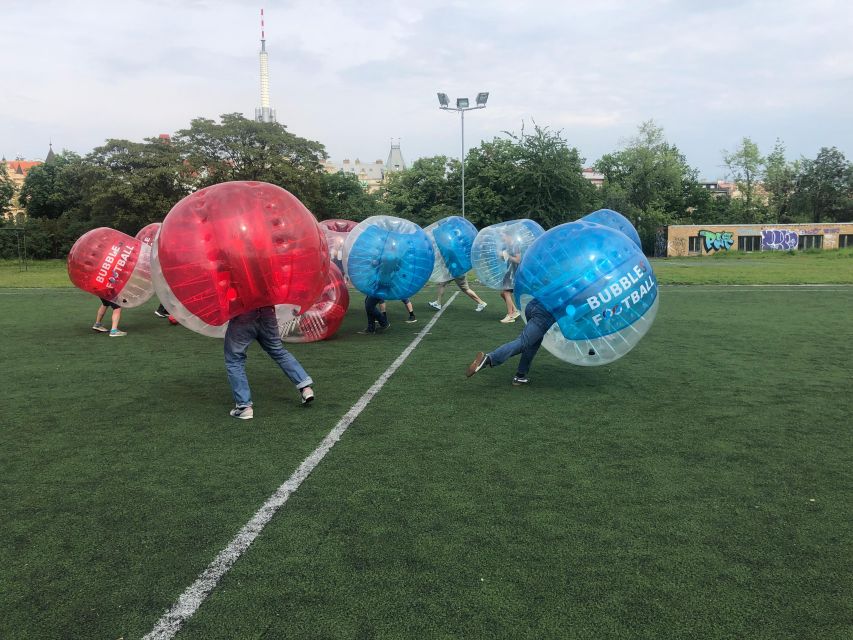 Prague: Bubbles football - Zorb Football in centrum - Prague sightseeing meets inflatable football