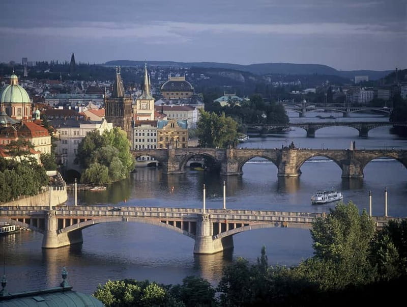 Prague: Bus and Boat Tour - Seeing Old Town and New Town from the bus