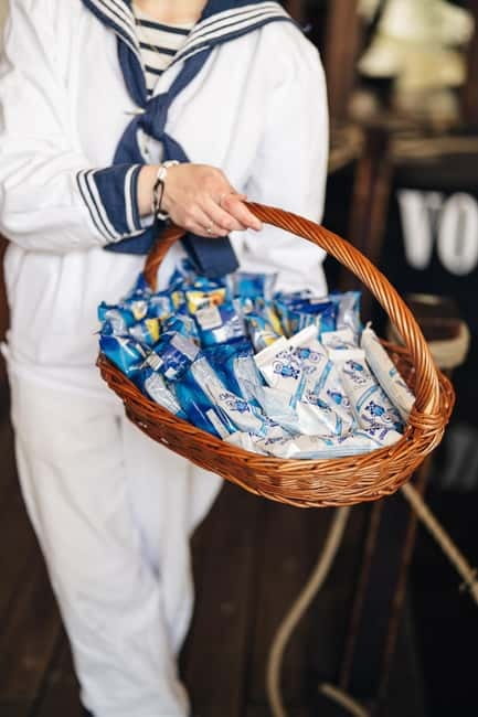 Prague: Canal Cruise Around Charles Bridge - Drinks, snacks, and seasonal touches