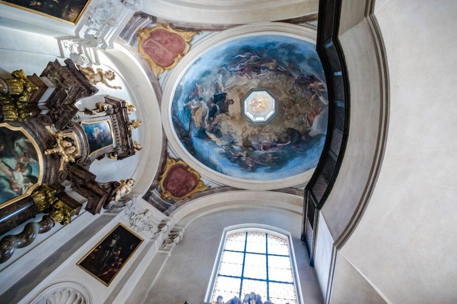 Prague Castle 2.5-Hour Tour Including Admission Ticket - The guide makes or breaks the visit