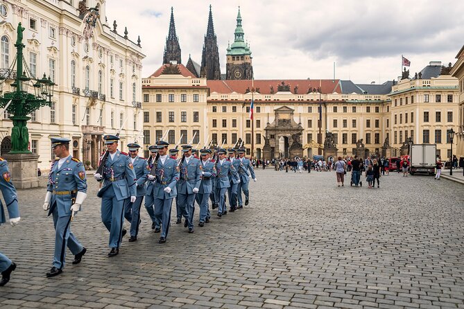 Prague Castle: Admission Ticket With Bus Transfer And Audioguide - Courtyards And The Main Castle Complex
