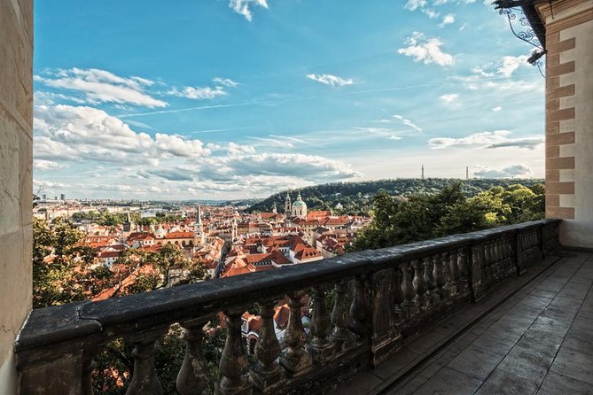 Prague Castle and Lobkowicz Palace entrance tickets - Who will get the most from this ticket?